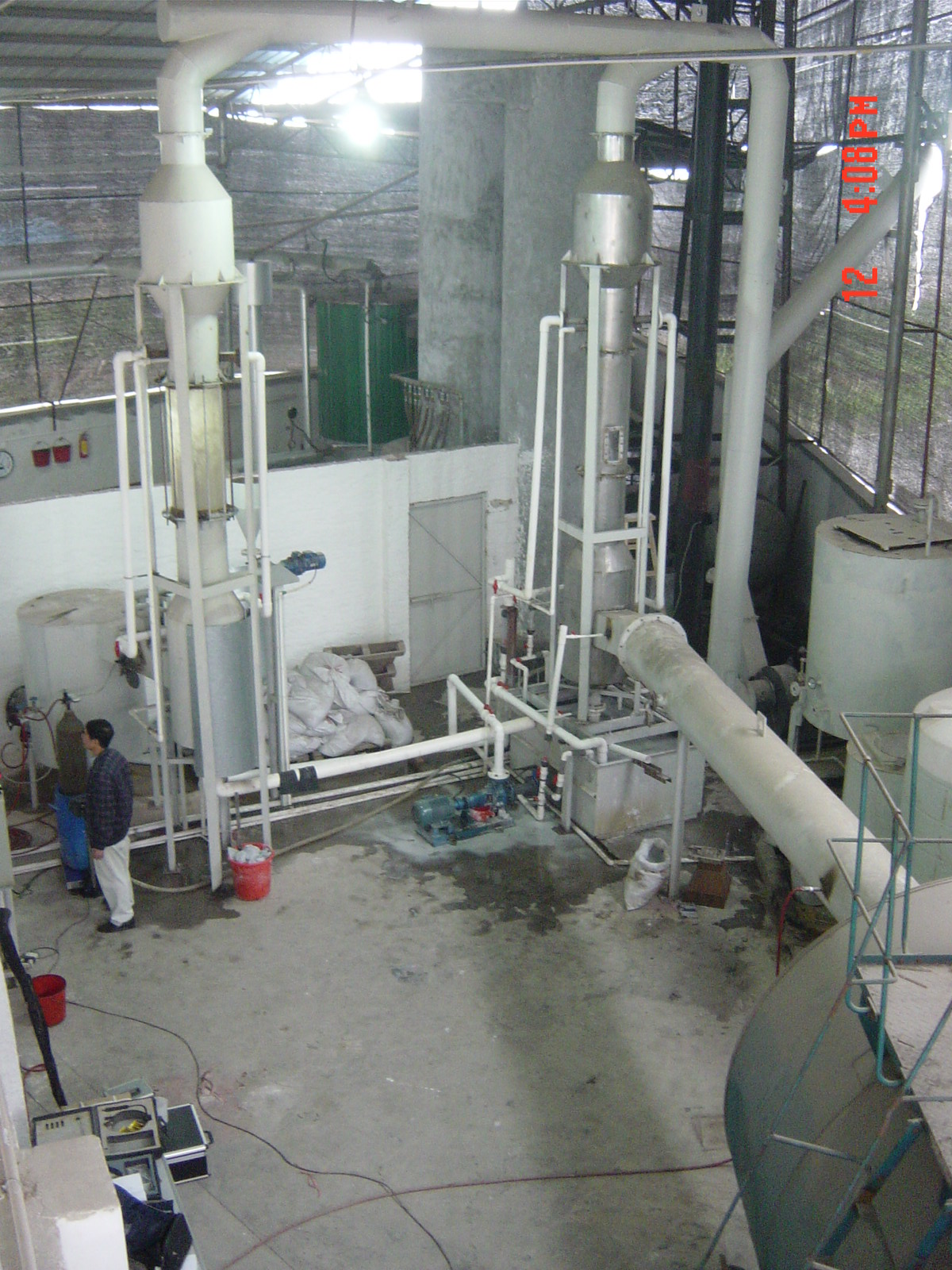 附图1=2007年第一套3千m³试验台.JPG